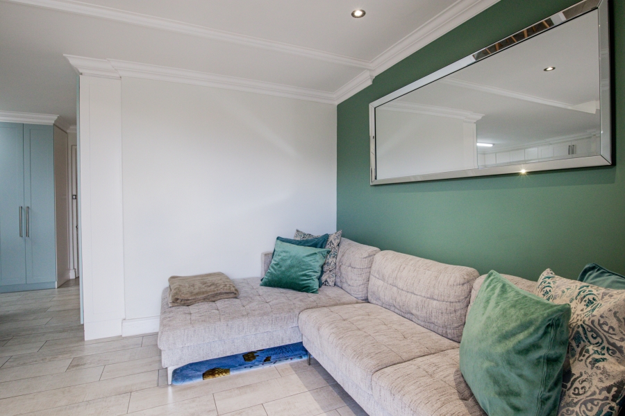 To Let 2 Bedroom Property for Rent in Rondebosch Western Cape